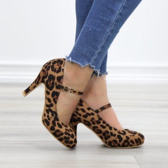 Leopard Suede Low Heel Rockabilly Pumps - Picture 3 of 12